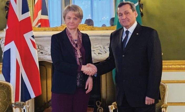 Turkmenistan, UK Discuss Expanding Bilateral Ties