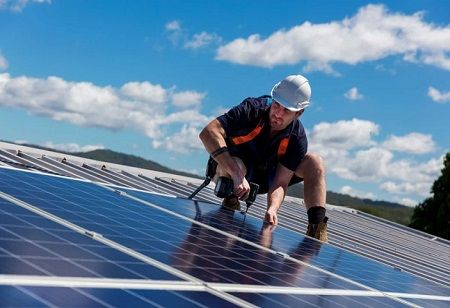 Singapore, Switzerland Sign Deal to Advance Solar Energy Tech