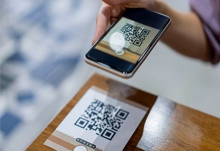 China-UAE Payment Link Strengthens Yuan Global Push