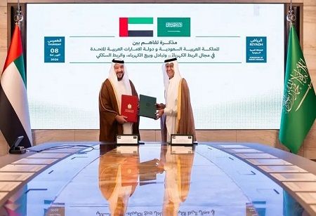 Saudi Arabia and UAE Sign MoU on Power and Rail Connectivity
