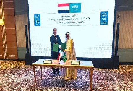 Egypt and Saudi Arabia Sign Oil and Gas Cooperation Deal