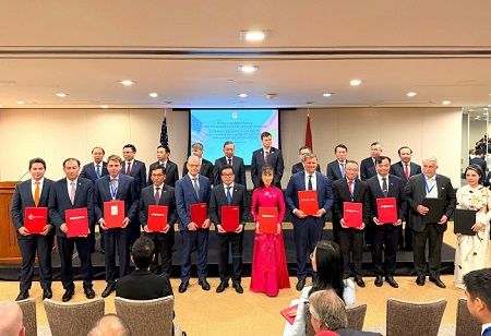 Vietnam Refinery Signs Crude Oil Deal With ExxonMobil