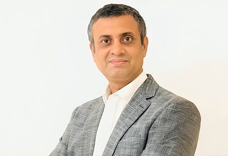 Real-time Data Applications for Seamless Inventory and Delivery Management