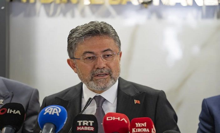 Turkiye and Russia Sign Pact to Secure Fertiliser Supplies