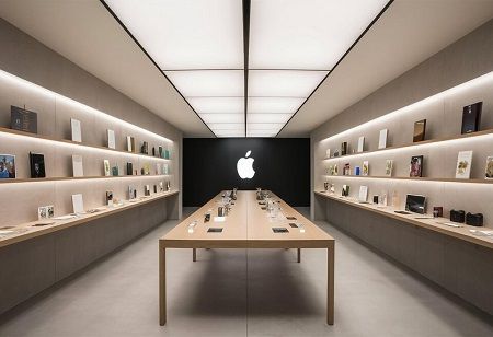 Apple Reaffirms Commitment to India Amid Trump's Opposition Asia Manufacturing Review Team
