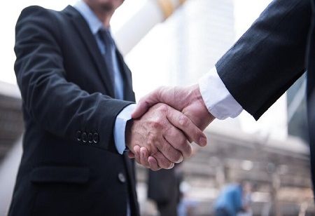 Vietnam, Japan Strengthen Business Ties with 10 New Agreements