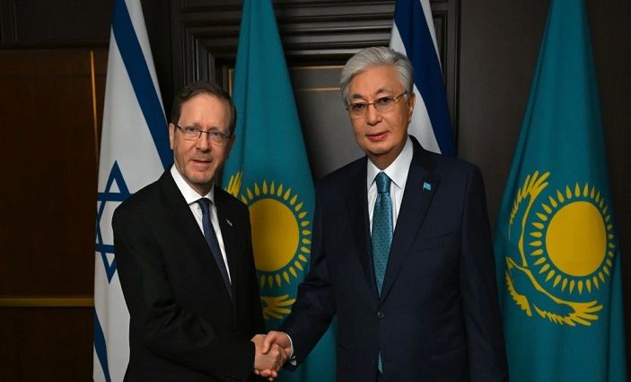 Herzog Meets Kazakhstan President to Discuss Trade and Investment